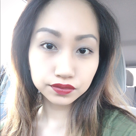 Meet your Posher, Roxanne - Picture 1 of 1